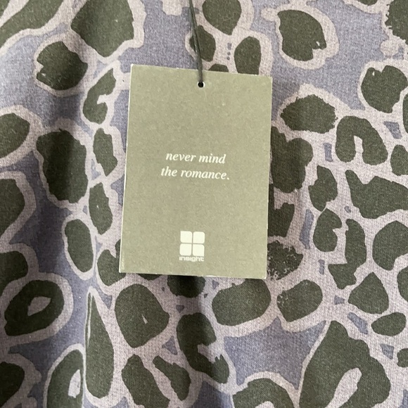 BNWT Insight hoodie🥰🥰 - Picture 2 of 4